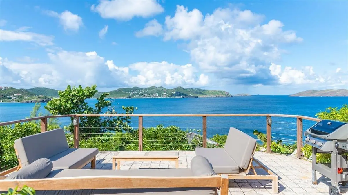 Charming Villa With Fantastic Views Of The Ocean Pointe Milou