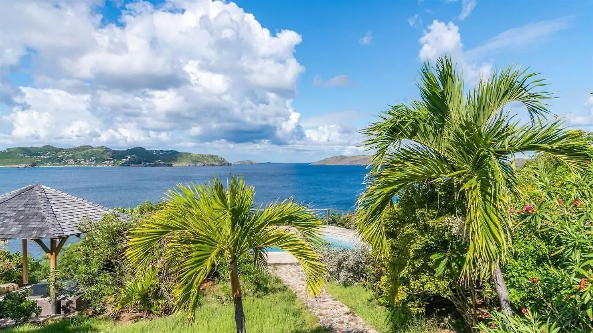 Charming Villa With Fantastic Views Of The Ocean Pointe Milou